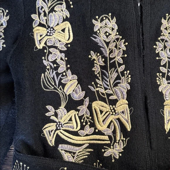 Victoria Beckham Black Wool Embroidered Kimono Jacket - Picture 3 of 6